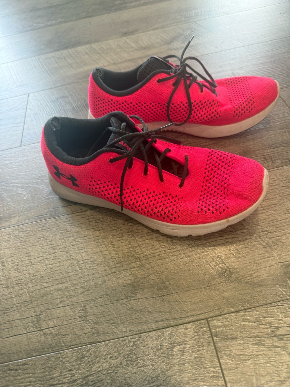 Pink under armor running shoes 10
